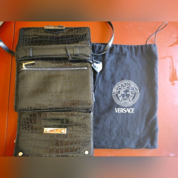 LA MEDUSA ENVELOPE CLUTCH - Picture 3 of 5